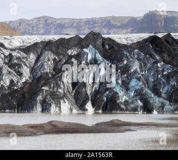 Solheimajokull Gletschereis Formationen in Island Stockfoto