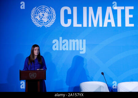 (190924) - DIE VEREINTEN NATIONEN, Sept. 24, 2019 (Xinhua) - Premierminister von Island Katrin Jakobsdottir Adressen der UN-Klimapolitik Gipfel auf das UN-Hauptquartier in New York, Sept. 23, 2019. (Xinhua/Li Muzi) Stockfoto