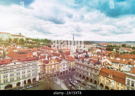 Die Kleinseite von Prag aus St Nicholas Bell Tower gesehen, Tschechische Republik Stockfoto