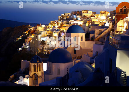 Panoramablick von Oia, Santorini, Griechenland Stockfoto