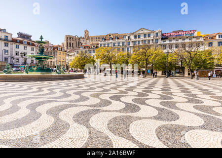 Portugal, Lissabon, Brunnen am Platz Rossio Stockfoto