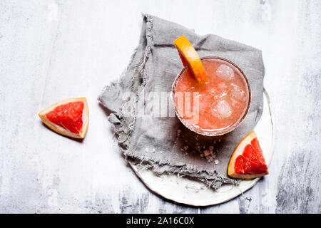 Mexikanische Paloma Cocktail in Salz mit Bördelrand Glas Stockfoto