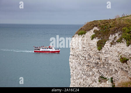 Old Harry Rocks drei Chalk Formationen, darunter ein Stapel und einem Baumstumpf, Handfast, Studland, Isle of Purbeck, Dorset, Südengland Stockfoto