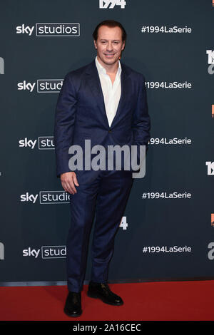 Italien, Rom, 24. September 2019: Italienische Schauspieler Stefano Accorsi besucht das fotoshooting von Sky-TV-Serie "1994" Foto © Fabio Mazzarella/Sintesi/Alamy Stockfoto