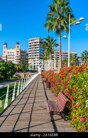 Puente de las Flores Brücke, Valencia, Comunidad Valenciana, Spanien Stockfoto