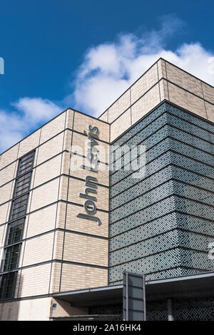 Dh John Lewis store SHOP UK John Lewis shop St Davids Shopping Centre Cardiff Wales Department Store Stockfoto