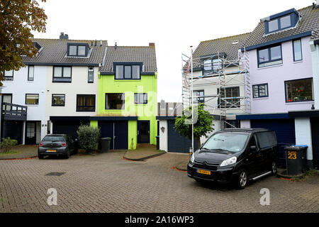 Den Helder, Niederlande. 24 Sep, 2019. DEN HELDER, 24-09-2019, Green House, beurteilt, Ineke Van Amersfoort, Eigentümer, falsche Farbe Credit: Pro Schüsse/Alamy leben Nachrichten Stockfoto