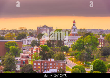 Macon, Georgia, USA historische Downtown Skyline in der Dämmerung. Stockfoto