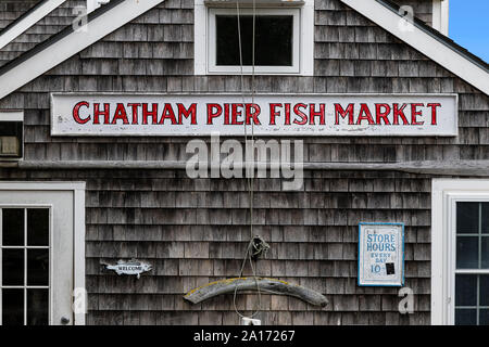 Chatham Pier Fischmarkt, Chatham, Cape Cod, Massachusetts, USA. Stockfoto