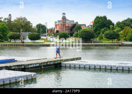 Eine kleine, aber schöne Stadt an der Georgian Bay, mit einem grossen Hafen ist Meaford, Ontario, Kanada, Nordamerika Stockfoto