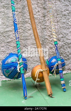 Brasilianisches Musikinstrument namens Berimbau und in der Regel während der Capoeira aus Afrika gebracht und durch die Slaves geändert werden Stockfoto