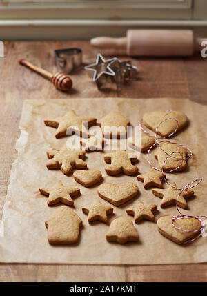 Frisch gebackenen Lebkuchen zu Weihnachten Stockfoto