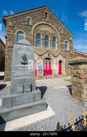 Religion in der UK: Moriah Kapelle, Loughor, Swansea. Moriah war die Heimat Kirche von Evan Roberts, der die Erweckung in 1904-05, die in der Methodistischen Kirche begann Calvinistisch-led und zu anderen Konfessionen zu verbreiten. Schätzungsweise 100.000 Menschen in Wales wurden Christen als Ergebnis Stockfoto