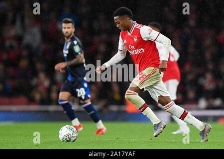 LONDON, ENGLAND SEPTEMBER 24 Th Joe Willock (28) von Arsenal während der carabao Pokalspiel zwischen dem FC Arsenal und Nottingham Forest im Emirates Stadium, London am Dienstag, den 24. September 2019. (Credit: Jon Hobley | MI Nachrichten) das Fotografieren dürfen nur für Zeitung und/oder Zeitschrift redaktionelle Zwecke verwendet werden, eine Lizenz für die gewerbliche Nutzung Kreditkarte erforderlich: MI Nachrichten & Sport/Alamy leben Nachrichten Stockfoto