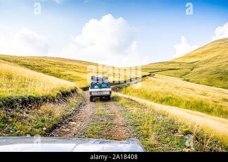 Zlatibor, Serbien - Juli 30., 2019. Vintage off road Auto Position zu montieren Cuker Stockfoto