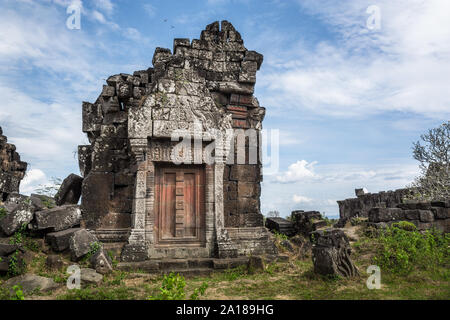 Norden Palace Ruinen in Wat Phu (Vat Phou), ein pre-Angkor Khmer hinduistische und buddhistische Tempel in der Provinz Champasak, in der Nähe von Champasak, Lao PDR. Stockfoto