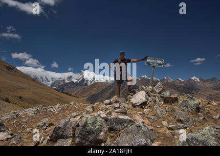 Letzte Blick auf den Huayhuash reichen von Pampa Llamac, Cordillera Huayhuash, Ancash, Peru Stockfoto