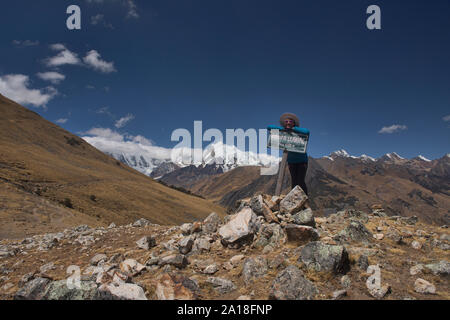 Letzte Blick auf den Huayhuash reichen von Pampa Llamac, Cordillera Huayhuash, Ancash, Peru Stockfoto
