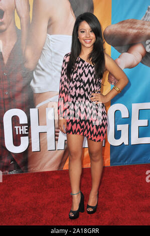 LOS ANGELES, Ca. August 01, 2011: Cierra Ramirez bei der Weltpremiere des Change-Up im Regency Dorf Theater, Westwood. © 2011 Paul Smith/Featureflash Stockfoto