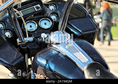 Motorrad Armaturenbrett mit vielen Indikatoren Stockfoto
