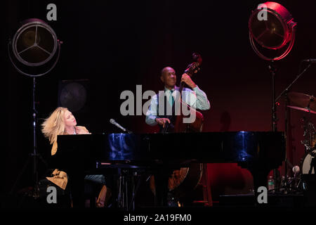 September 23, 2019: kanadische Jazzpianistin und Sängerin Diana Krall führt. (Bild: © rishi DekaZUMA Draht) Stockfoto