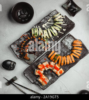 Satz von verschiedenen Sushi Top View Stockfoto