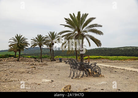 Israel, Jesreel Tal, Tel Megiddo National Park. Megiddo wird eine Tel (Hügel) von 26 Schichten der Ruinen der alten Städte in einer strategischen Lage auf Stockfoto