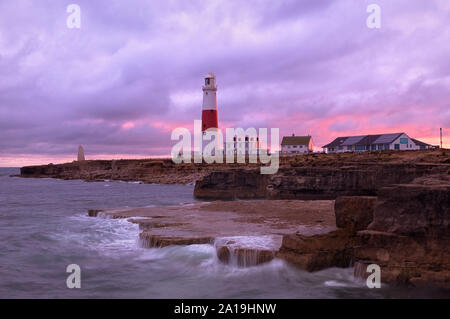 Portland Bill Leuchtturm auf der Isle of Portland, in der Nähe von Weymouth, Jurassic Coast, Weltkulturerbe der UNESCO, Dorset, England, Großbritannien Stockfoto