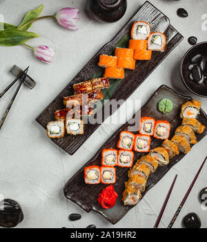 Verschiedene Sushi Sets Top View Stockfoto