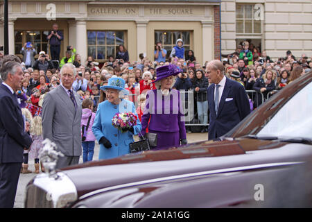 Die Königin an Poundbury Dorchester Dorset 27. Oktober 2016 Stockfoto