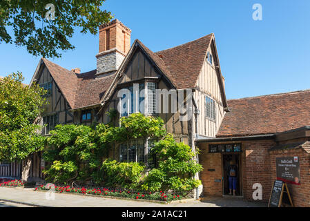 Hall's Croft Museum in Stratford-upon-Avon ist eine Jakobinische Gebäude mit Jacobean Möbel Stockfoto