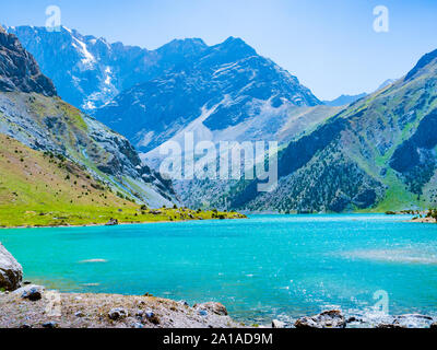 Landschaft mit Kulikalon Seen in Fann Mountains. Tadschikistan, Zentralasien Stockfoto