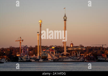 Anzeigen von Gröna Lund aus über dem Wasser in Stockholm, Schweden Stockfoto