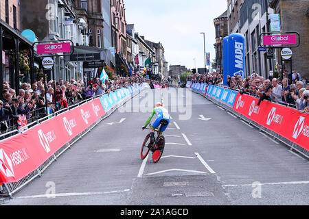 Harrogate, Großbritannien. 25 Sep, 2019. HARROGATE, 25-09-2019, Radfahren, WK WIELRENNEN, Weltmeisterschaften, tijdrit, Elite Männer, Jan Tratnik auf dem Weg zum Ende der Credit: Pro Schüsse/Alamy leben Nachrichten Stockfoto