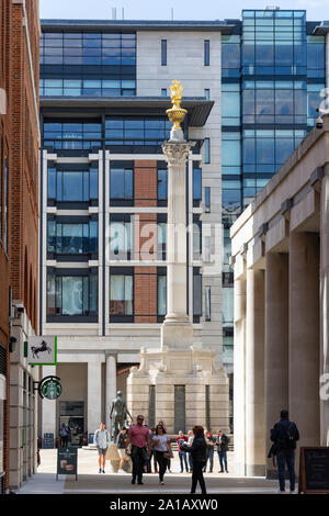 Paternoster Square Spalte, Paternoster Square, Ludgate Hill, London, Greater London, England, Vereinigtes Königreich Stockfoto