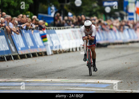 Harrogate, Großbritannien. 25. September 2019. Alex Dowsett Großbritannien Fünfter bei der 2019 UCI Road World Championships Mens Elite Einzelzeitfahren. September 25, 2019 Credit Dan-Cooke/Alamy leben Nachrichten Stockfoto