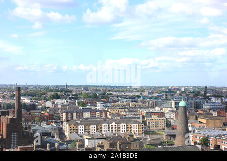Blick über Dublin in Irland an einem sonnigen Tag Stockfoto