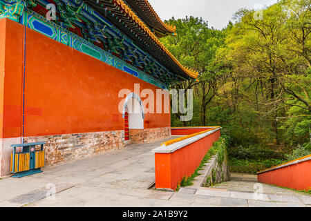 Nanjing Ming Xiaoling Mausoleum Lou Hauptgebäude Seele Turm führenden Linien Balkon Aussicht Stockfoto