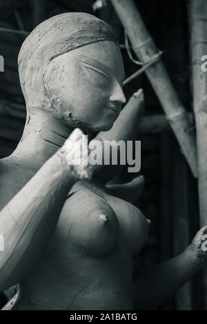 Ton Skulptur eines indischen kulturelle Ikone Maa, Durga, unsere geliebte Gottheit Stockfoto