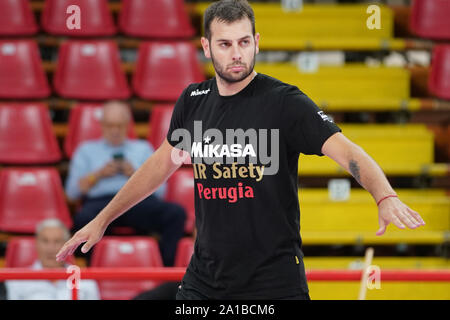 Perugia, Italien, 25. September 2019, LUCIANO DE CECCO (N. 15 PALLEGGIATORE SIR SICHERHEIT CONAD PERUGIA) während Test Match Sir Sicherheit Conad Perugia Vs Emma Villen VOLLEYBALL Volleyball italienische Serie A Männer Superleague Meisterschaft - Credit: LPS/Loris Cerquiglini/Alamy leben Nachrichten Stockfoto