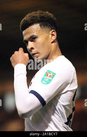 Colchester, Großbritannien. 24 Sep, 2019. Dele Alli von Tottenham Hotspur während der carabao Cup dritten Runde zwischen Colchester United und Tottenham Hotspur bei Weston Wohnungen Gemeinschaft Stadium am 24. September 2019 in Colchester, England. (Foto von Mick Kearns/phcimages.com) Credit: PHC Images/Alamy leben Nachrichten Stockfoto