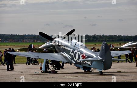 Jakowlew Yak-3 UA auf der Flightline in der Schlacht von Großbritannien Airshow am IWM, Duxford am 22. September 2019 Stockfoto