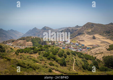 Wunderschöne kleine Dörfer in den Anaga Bergen auf Teneriffa, Kanarische Inseln, Spanien Stockfoto