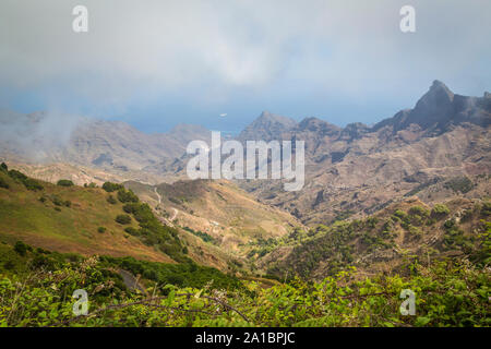 Wunderschöne kleine Dörfer in den Anaga Bergen auf Teneriffa, Kanarische Inseln, Spanien Stockfoto