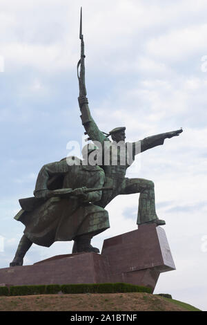 Sewastopol, Krim, Russland - Juli 24, 2019: Denkmal für einen Soldaten und Matrosen in der Stadt Sewastopol, Krim Stockfoto