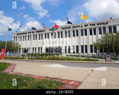 Indianapolis Motor Speedway Museum Fassade und Eingang, Indiana, Juli 28, 2019, © katharine Andriotis Stockfoto