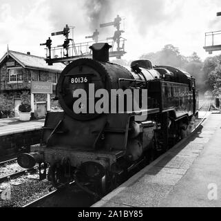 British Railways Standard-Lokomotive der Baureihe 4 80136 auf der North Yorks Moors Railway Stockfoto
