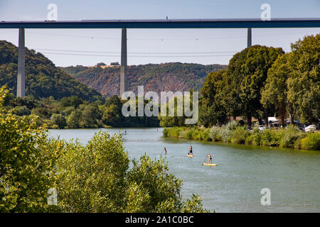 In der Nähe von Winningen, Mosel Niedermosel, Autobahnbrücke der A61, Stockfoto