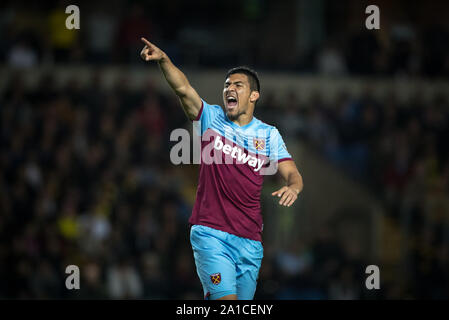 Oxford, UK. 25 Sep, 2019. Fabi ‡ n Balbuena West Ham Utd während der carabao Pokalspiel zwischen dem Oxford United und West Ham United in der Kassam Stadion, Oxford, England am 25. September 2019. Foto von Andy Rowland. Credit: PRiME Media Images/Alamy leben Nachrichten Stockfoto