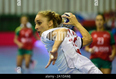 Olomouc, Tschechische Republik. 25 Sep, 2019. Jana Sustkova (Tschechisch) in Aktion während der Qualifier für Frauen handball Europameisterschaft Tschechien vs Portugal in Olomouc, Tschechische Republik, 25. September 2019. Credit: Ludek Perina/CTK Photo/Alamy leben Nachrichten Stockfoto